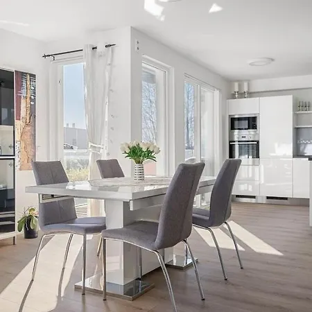 A Cozy Two Bedroom For Rent Apartmán *